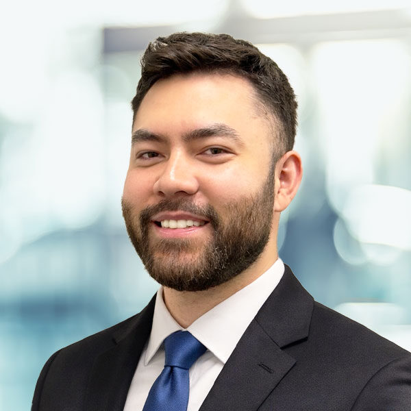 Tyler Holland headshot
